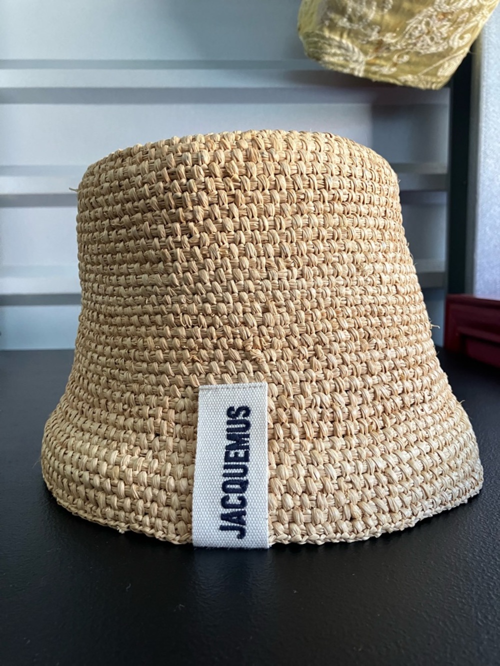 Jacquemus Beige Straw Hat with Black Logo Tag - Picture 5 of 9